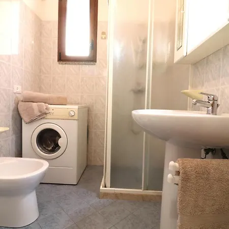 Casa Vacanze Desy A 4/5 شقة