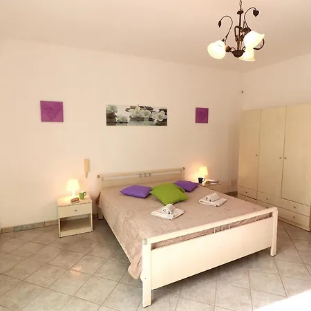 Casa Vacanze Desy A 4/5 شقة